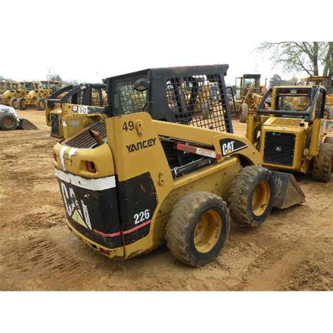 caterpillar 226 skid steer door